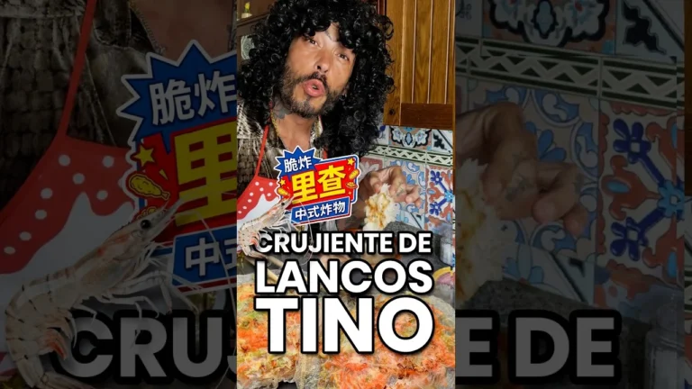 Er Richa, personaje de Pablo Nicasso, con sus crujientes de langostino en Ocurrensia